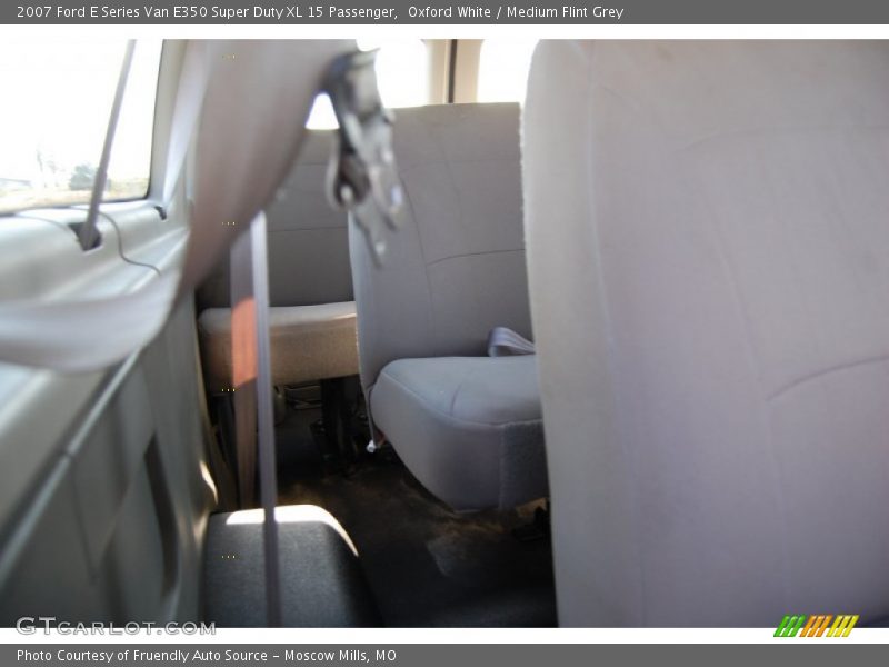 Oxford White / Medium Flint Grey 2007 Ford E Series Van E350 Super Duty XL 15 Passenger
