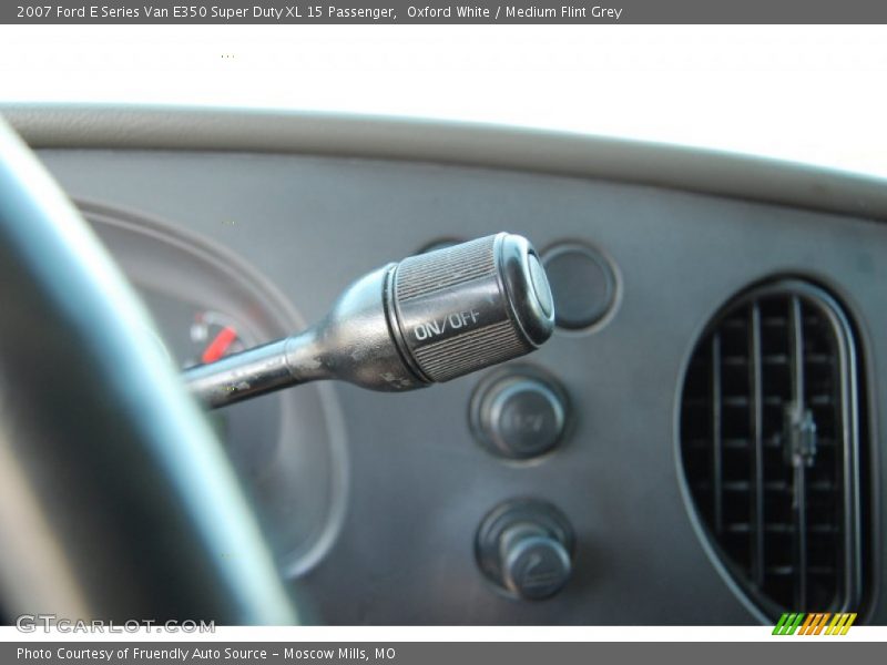 Oxford White / Medium Flint Grey 2007 Ford E Series Van E350 Super Duty XL 15 Passenger