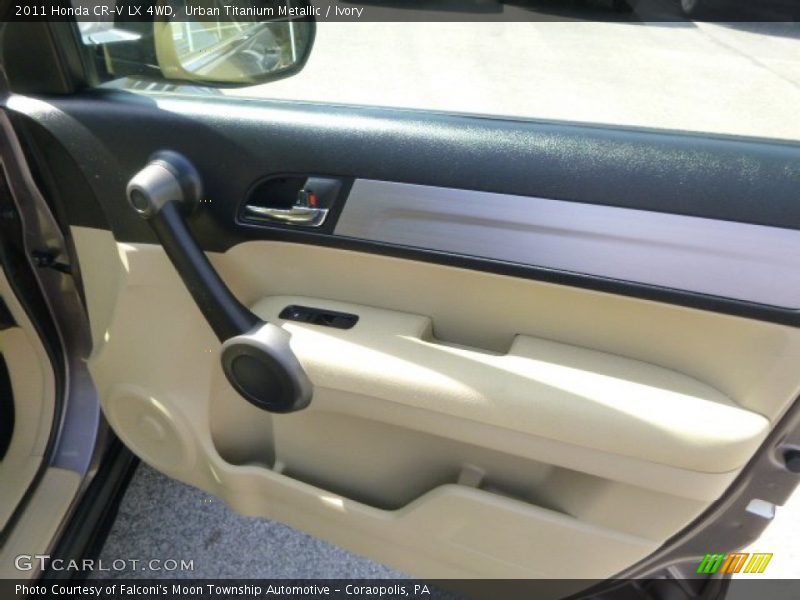Urban Titanium Metallic / Ivory 2011 Honda CR-V LX 4WD