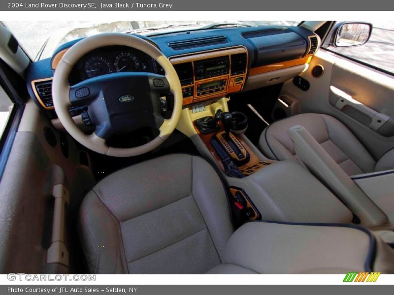Java Black / Tundra Grey 2004 Land Rover Discovery SE