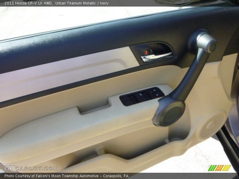 Urban Titanium Metallic / Ivory 2011 Honda CR-V LX 4WD