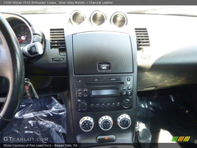 Silver Alloy Metallic / Charcoal Leather 2006 Nissan 350Z Enthusiast Coupe