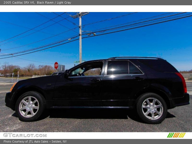 Black Raven / Light Gray 2005 Cadillac SRX V6