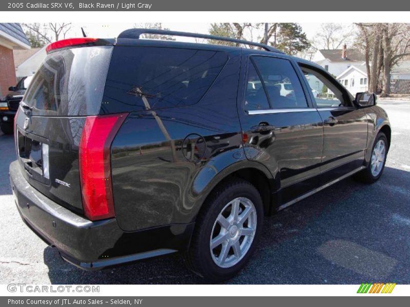 Black Raven / Light Gray 2005 Cadillac SRX V6