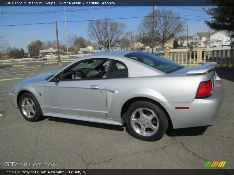 Silver Metallic / Medium Graphite 2004 Ford Mustang V6 Coupe