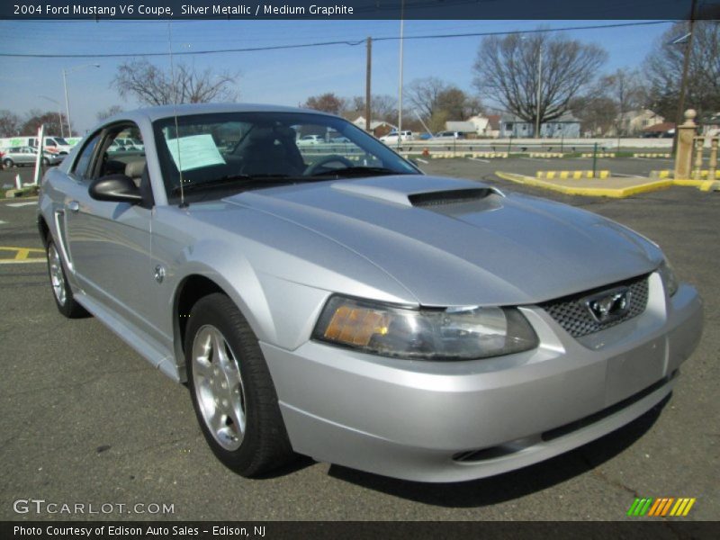 Silver Metallic / Medium Graphite 2004 Ford Mustang V6 Coupe