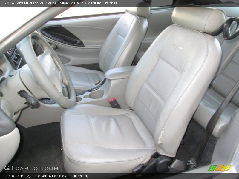 Silver Metallic / Medium Graphite 2004 Ford Mustang V6 Coupe