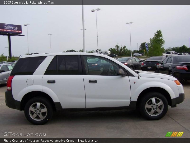 Polar White / Tan 2005 Saturn VUE