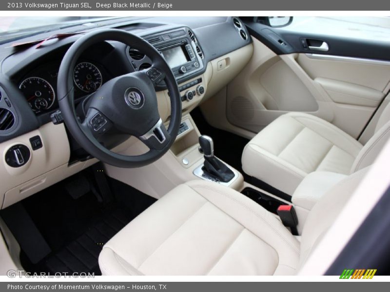Deep Black Metallic / Beige 2013 Volkswagen Tiguan SEL