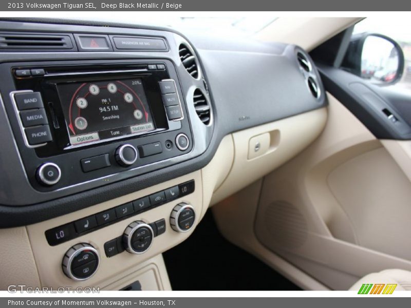 Deep Black Metallic / Beige 2013 Volkswagen Tiguan SEL