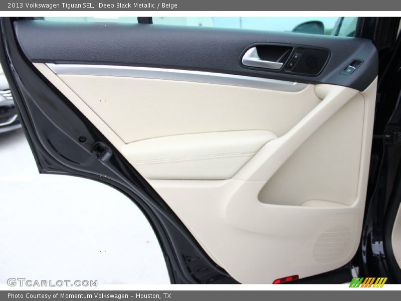 Deep Black Metallic / Beige 2013 Volkswagen Tiguan SEL