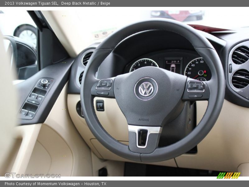 Deep Black Metallic / Beige 2013 Volkswagen Tiguan SEL