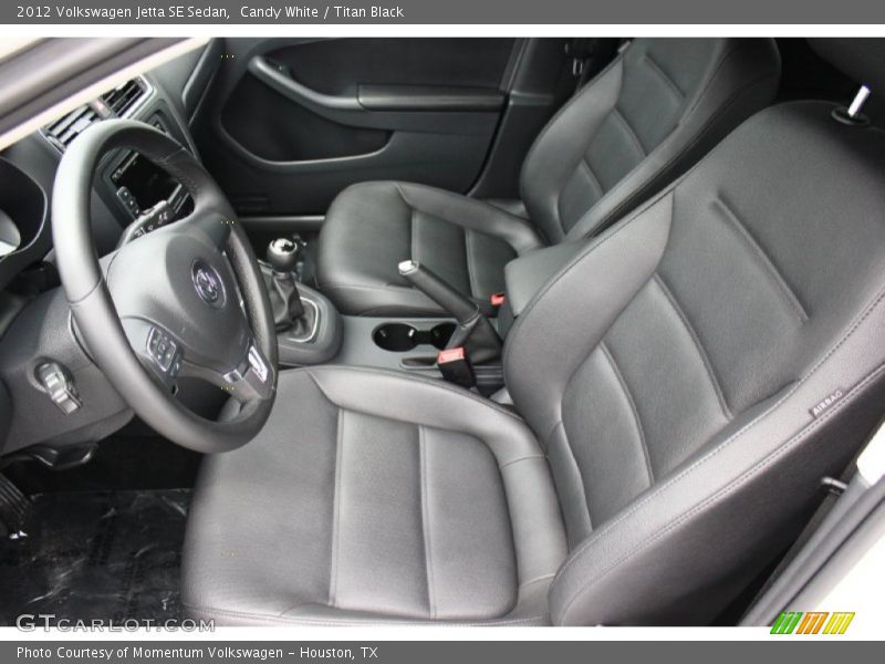 Candy White / Titan Black 2012 Volkswagen Jetta SE Sedan