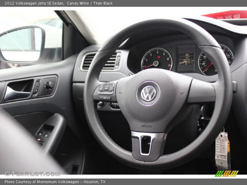 Candy White / Titan Black 2012 Volkswagen Jetta SE Sedan