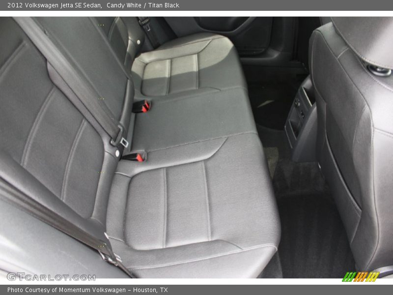 Candy White / Titan Black 2012 Volkswagen Jetta SE Sedan