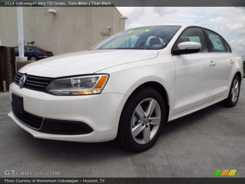 Pure White / Titan Black 2014 Volkswagen Jetta TDI Sedan