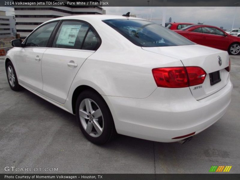 Pure White / Titan Black 2014 Volkswagen Jetta TDI Sedan