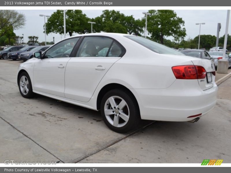 Candy White / Cornsilk Beige 2013 Volkswagen Jetta TDI Sedan