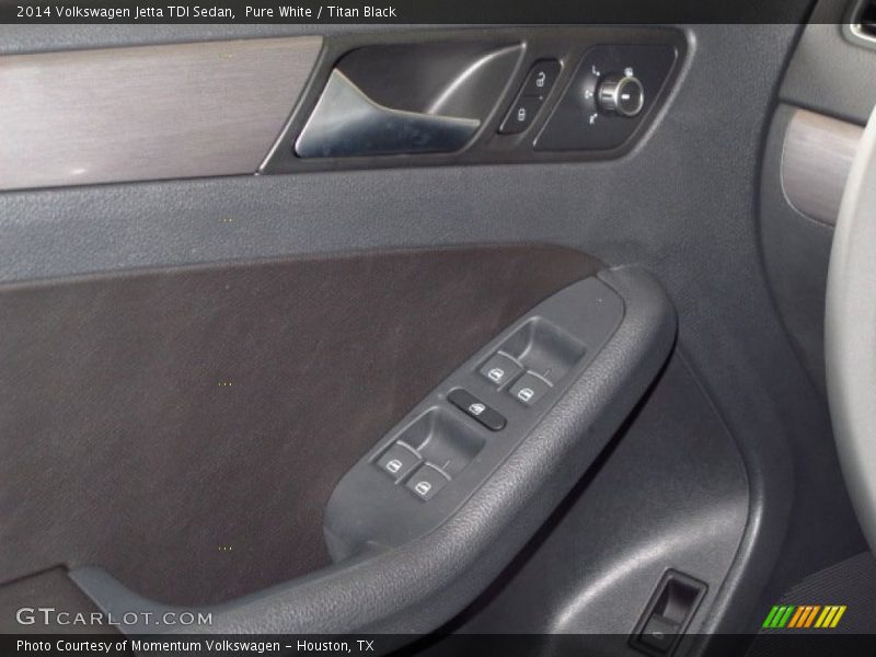 Pure White / Titan Black 2014 Volkswagen Jetta TDI Sedan