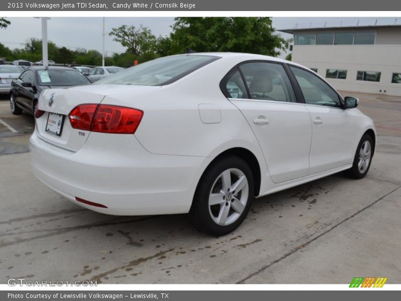 Candy White / Cornsilk Beige 2013 Volkswagen Jetta TDI Sedan