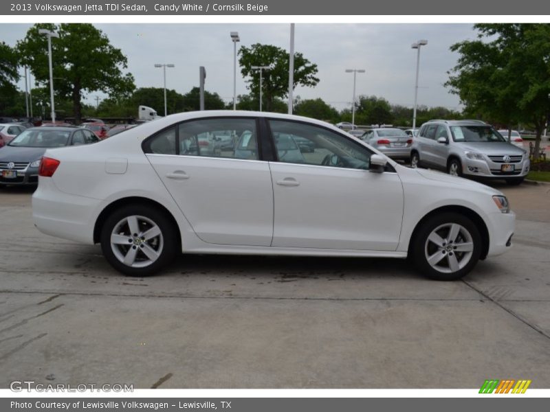 Candy White / Cornsilk Beige 2013 Volkswagen Jetta TDI Sedan