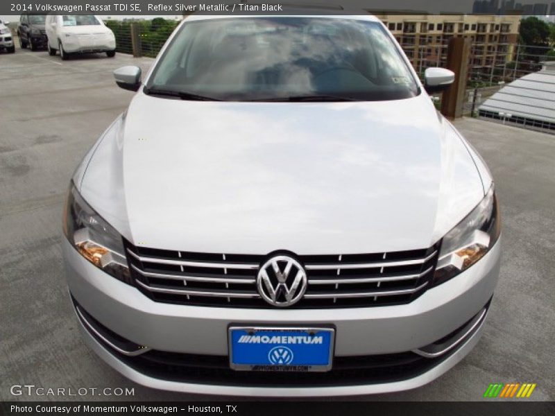 Reflex Silver Metallic / Titan Black 2014 Volkswagen Passat TDI SE