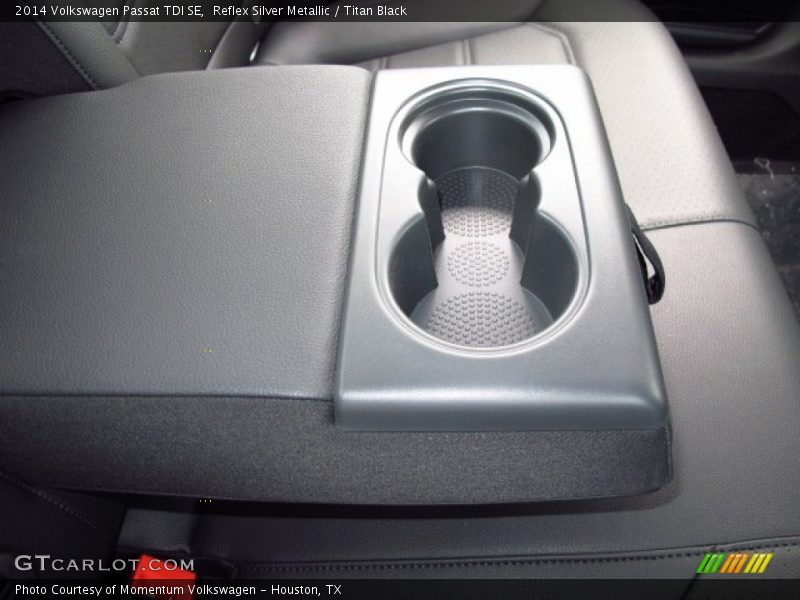 Reflex Silver Metallic / Titan Black 2014 Volkswagen Passat TDI SE