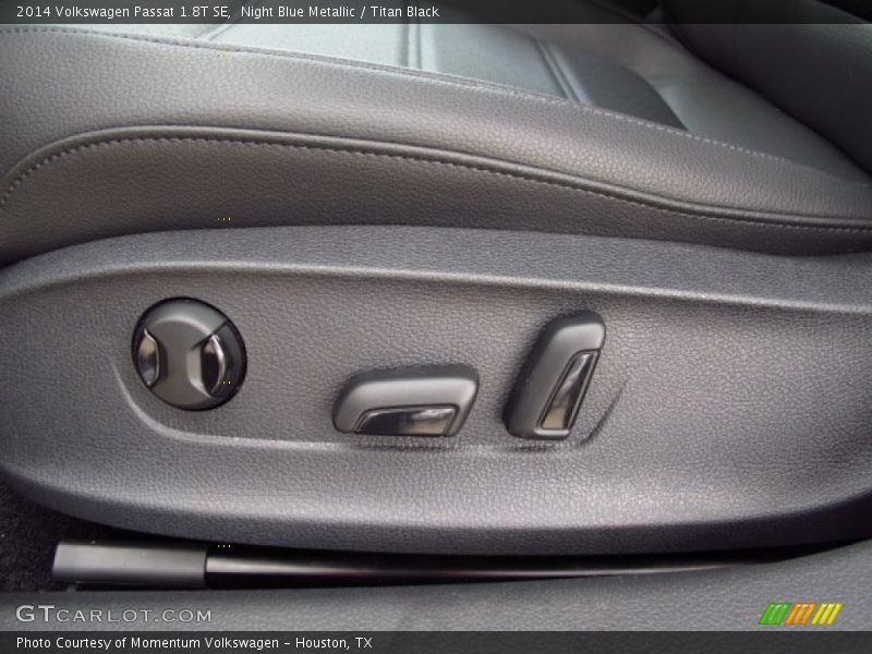 Night Blue Metallic / Titan Black 2014 Volkswagen Passat 1.8T SE
