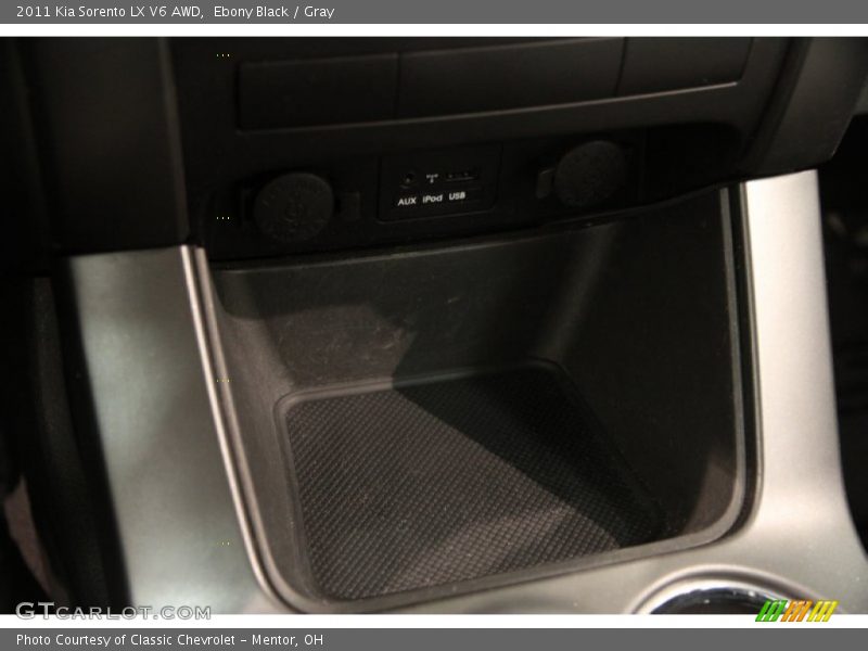 Ebony Black / Gray 2011 Kia Sorento LX V6 AWD