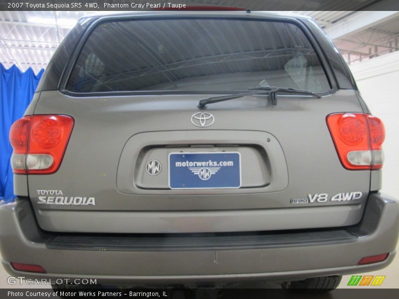 Phantom Gray Pearl / Taupe 2007 Toyota Sequoia SR5 4WD