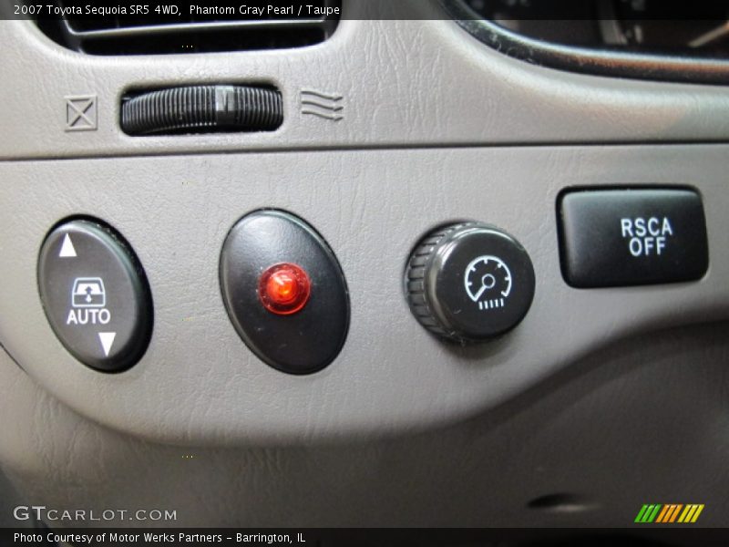 Phantom Gray Pearl / Taupe 2007 Toyota Sequoia SR5 4WD