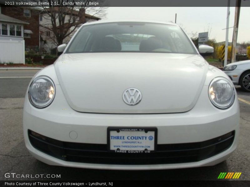 Candy White / Beige 2013 Volkswagen Beetle 2.5L