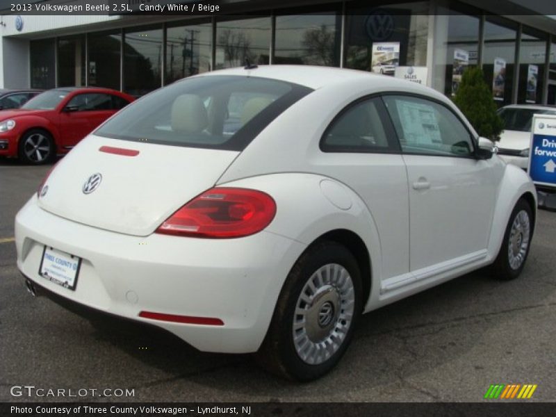 Candy White / Beige 2013 Volkswagen Beetle 2.5L