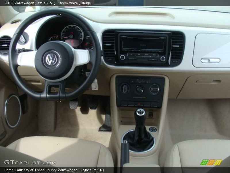 Candy White / Beige 2013 Volkswagen Beetle 2.5L