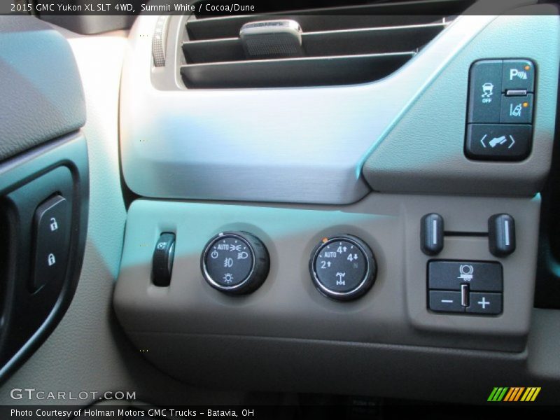 Controls of 2015 Yukon XL SLT 4WD