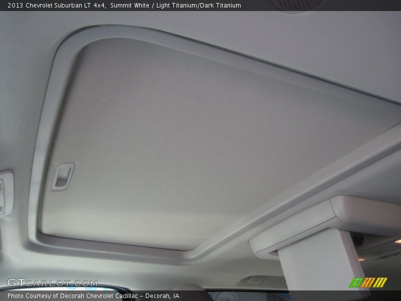 Summit White / Light Titanium/Dark Titanium 2013 Chevrolet Suburban LT 4x4