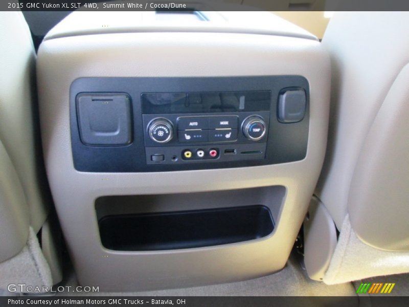 Controls of 2015 Yukon XL SLT 4WD