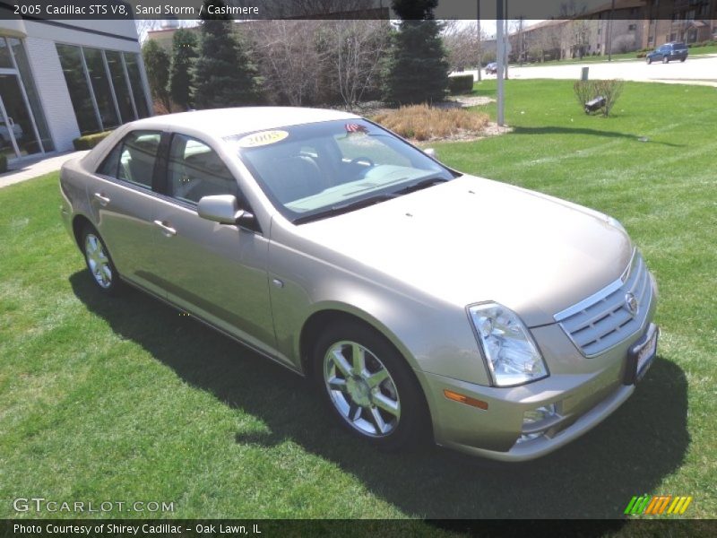 Front 3/4 View of 2005 STS V8