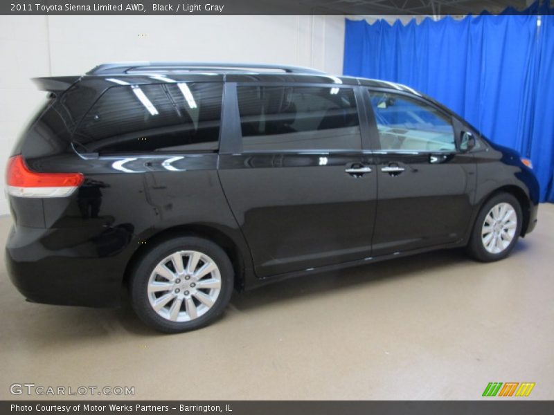 Black / Light Gray 2011 Toyota Sienna Limited AWD