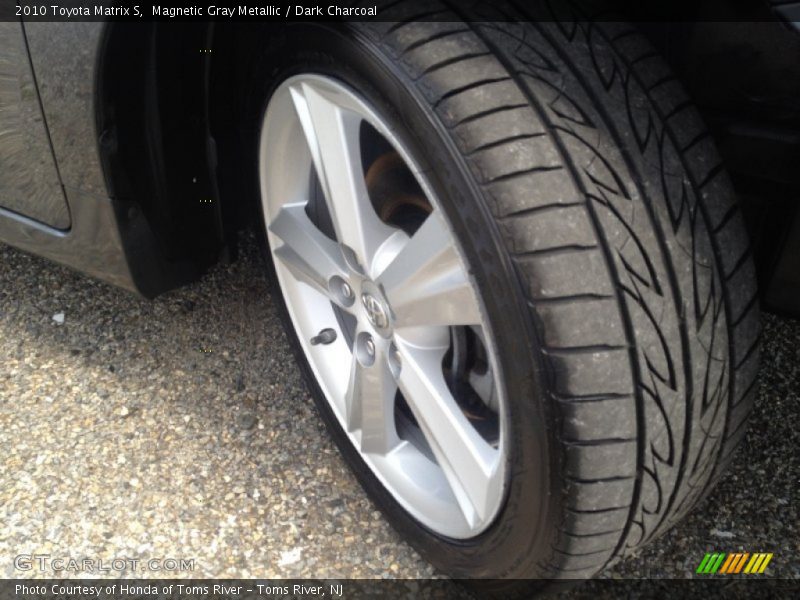 Magnetic Gray Metallic / Dark Charcoal 2010 Toyota Matrix S