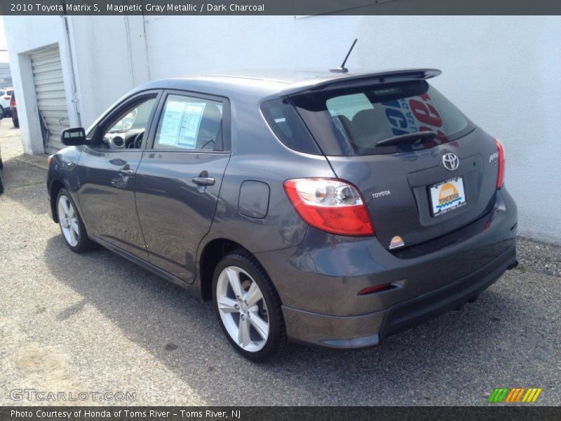 Magnetic Gray Metallic / Dark Charcoal 2010 Toyota Matrix S