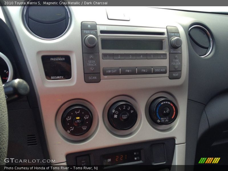 Magnetic Gray Metallic / Dark Charcoal 2010 Toyota Matrix S