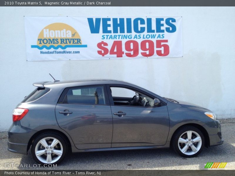 Magnetic Gray Metallic / Dark Charcoal 2010 Toyota Matrix S