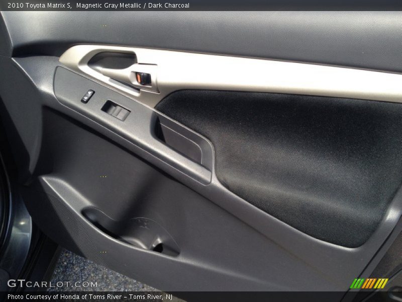 Magnetic Gray Metallic / Dark Charcoal 2010 Toyota Matrix S