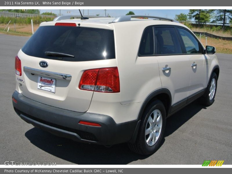 White Sand Beige / Beige 2011 Kia Sorento LX