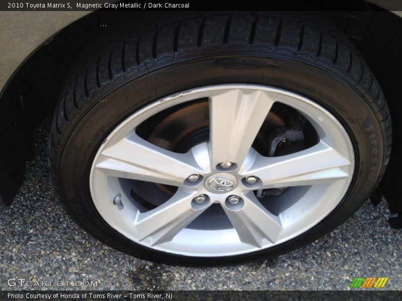 Magnetic Gray Metallic / Dark Charcoal 2010 Toyota Matrix S