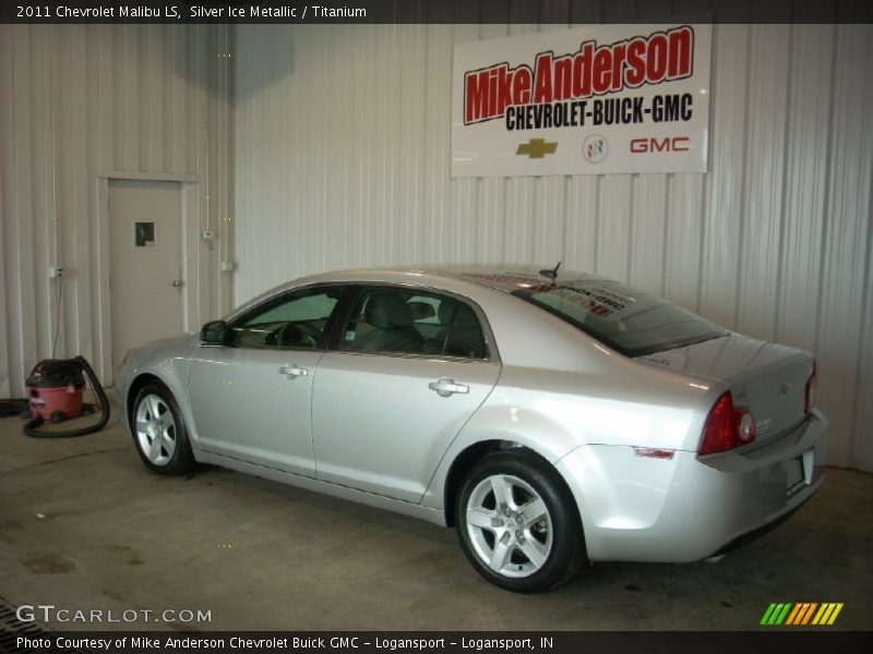 Silver Ice Metallic / Titanium 2011 Chevrolet Malibu LS