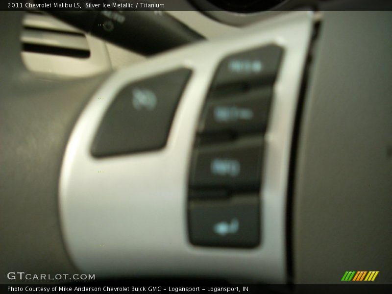 Silver Ice Metallic / Titanium 2011 Chevrolet Malibu LS