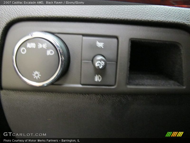 Black Raven / Ebony/Ebony 2007 Cadillac Escalade AWD