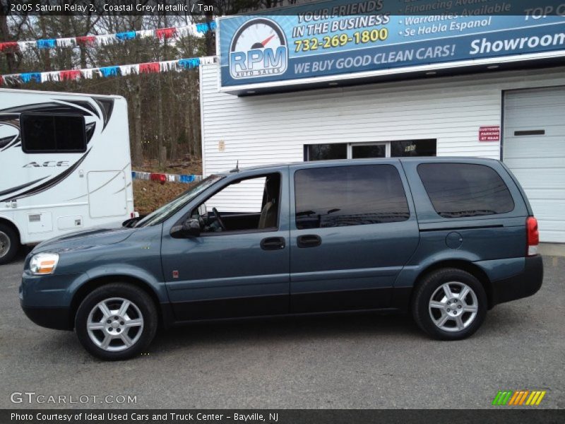 Coastal Grey Metallic / Tan 2005 Saturn Relay 2